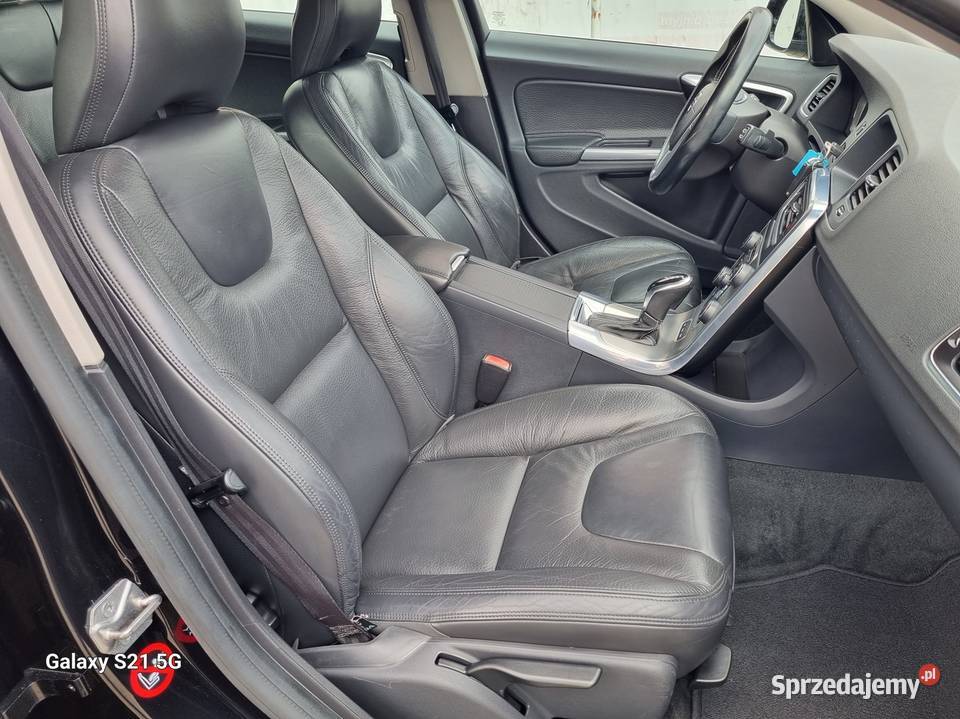 Volvo V60 I D6 HYBRYDA PLUGIN 24 215 4x4 skóra V60 Płońsk