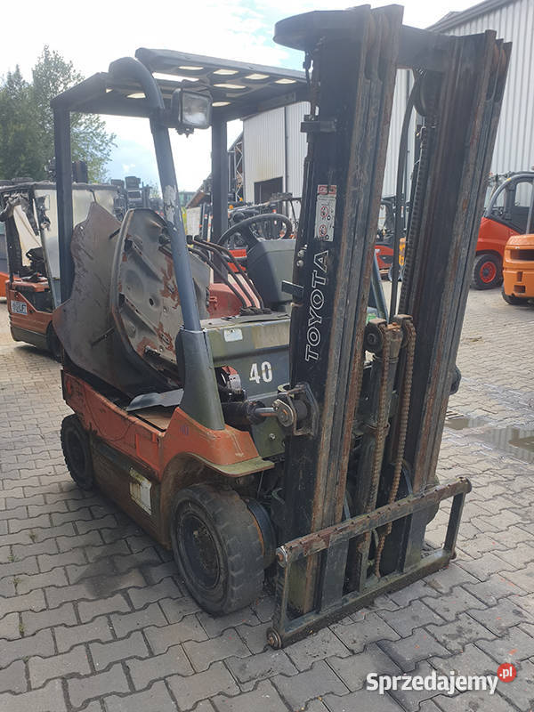 Wózek widłowy elektryczny Toyota 7FB15 15 t 2006