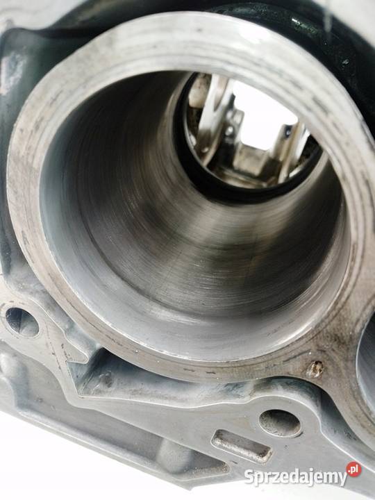 BLOK SILNIKA 2AD 22 D4D AVENSIS T25 T27 RAV4 Sosnowiec