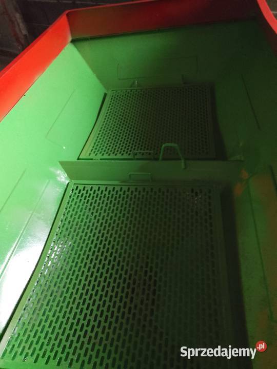 Sprzedam rozsiewacz nawozów RNZ2 unia brzeg nieuszkodzony Szczytniki