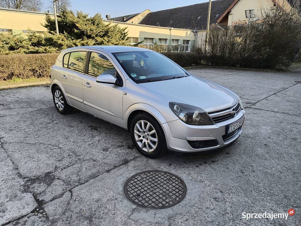 Opel astra H 16 manualna Namysłów