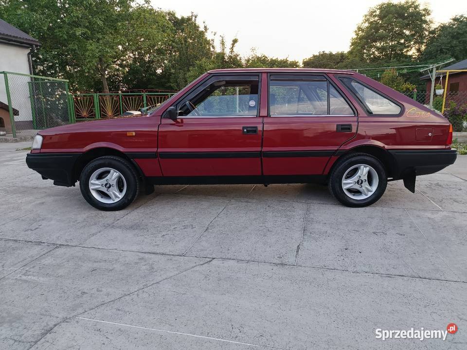 Polonez car kupiony w polskim salonie Kutno