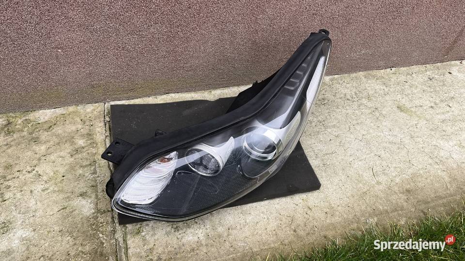 Lampa przód 92102F1010 i 92101F1010 Idealna KIA osobowe mazowieckie Nur