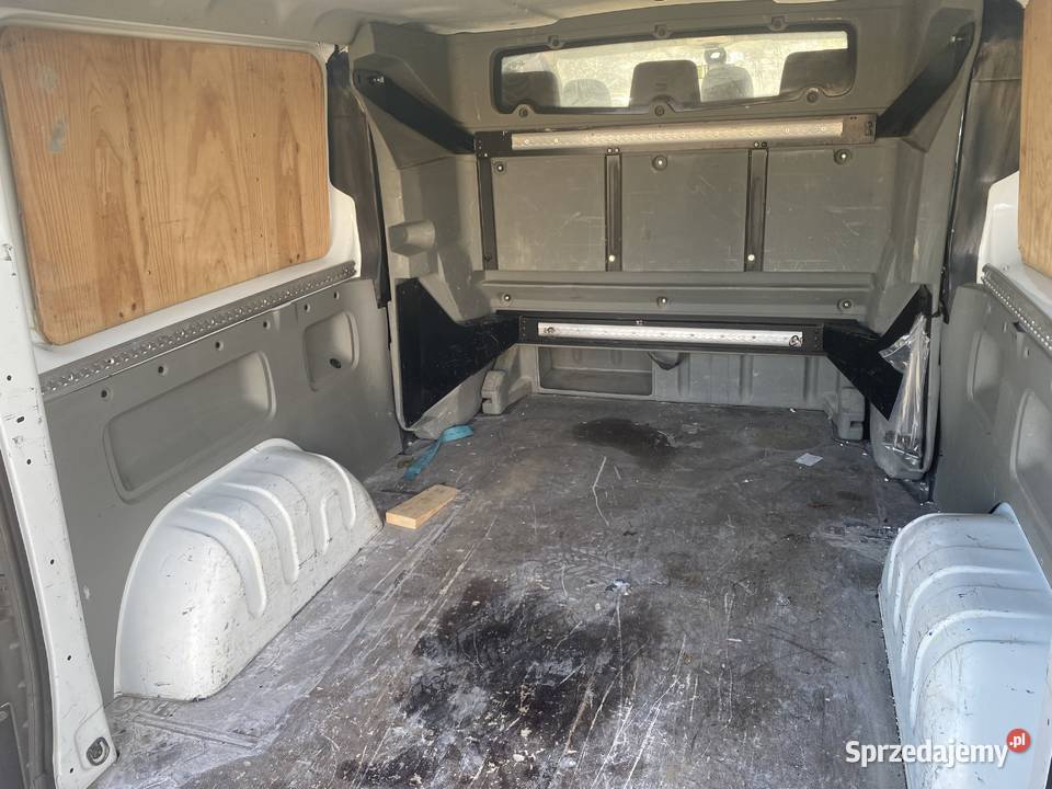 RENAULT TRAFIC 20 DCI L2H1 DOKA Brygadówka 6 Żywiec