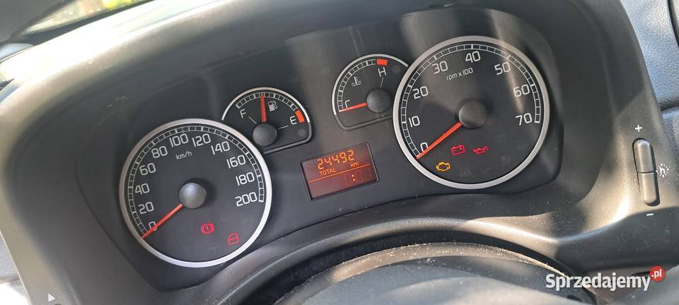 Fiat punto 2 lift baaardzo mały przebieg 24500 poduszka powietrzna Bochnia
