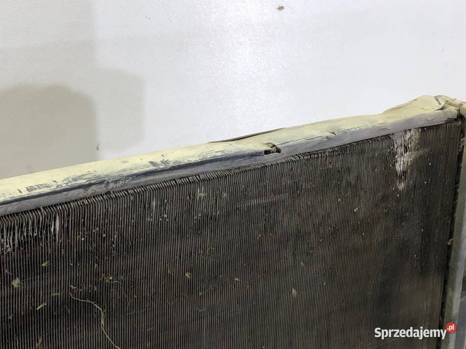 CHŁODNICA WODY VW GOLF IV 16 105 9708 RADIATOR