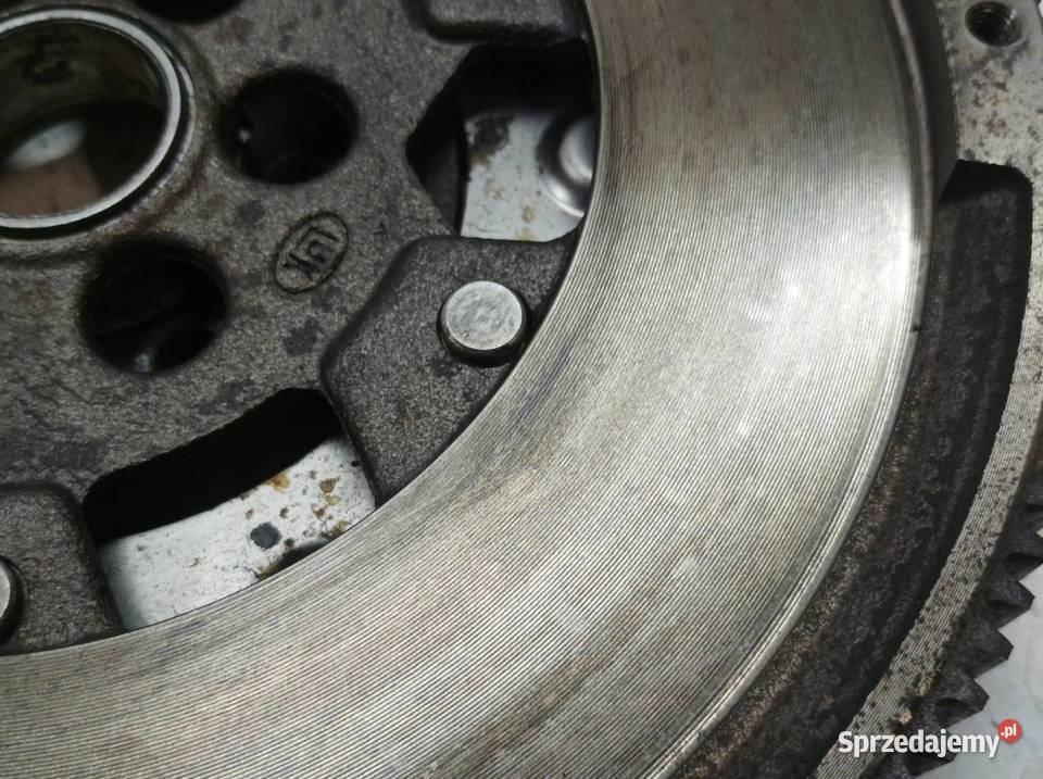 SPRZĘGŁO KOŁO DWUMASOWE 124043410 20 TSI TFSI świętokrzyskie