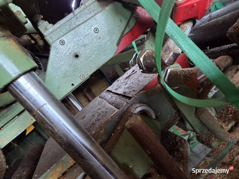 HUNDEGGER P10 Automatyczne Centrum Ciesielskie Karsin