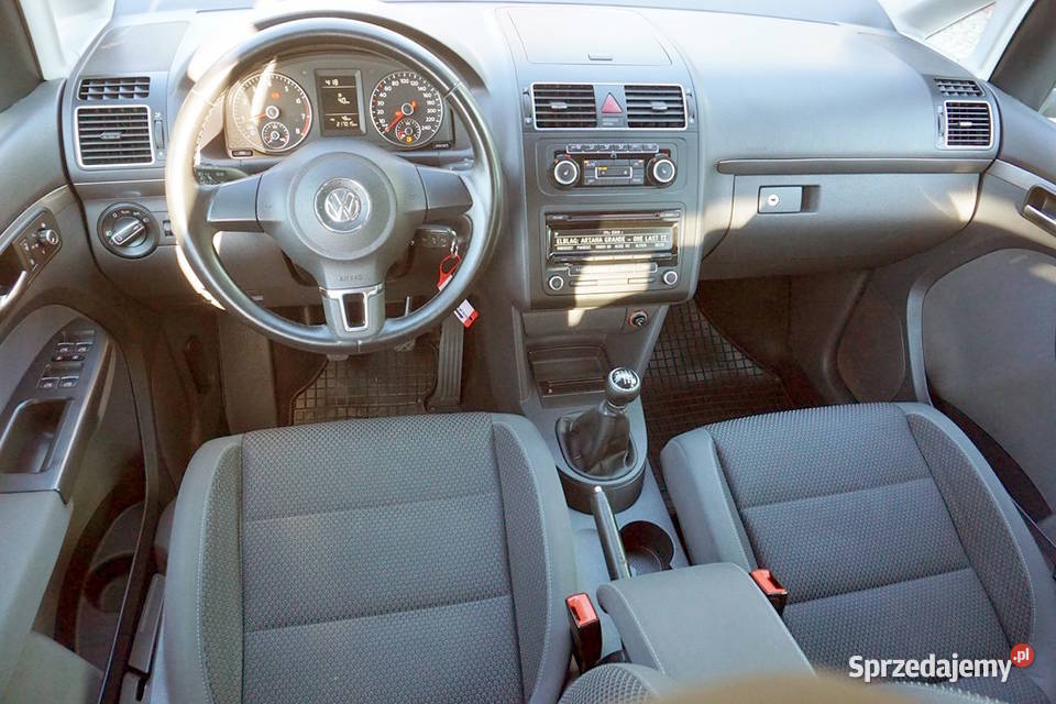Volkswagen Touran 12 TSI 2010 Gronowo Górne sprzedam