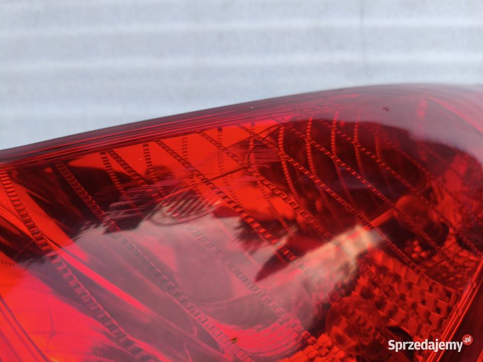 Lampa Prawy Tył Tylna Prawa Hyundai i30 CW Kombi osobowe Wyszków
