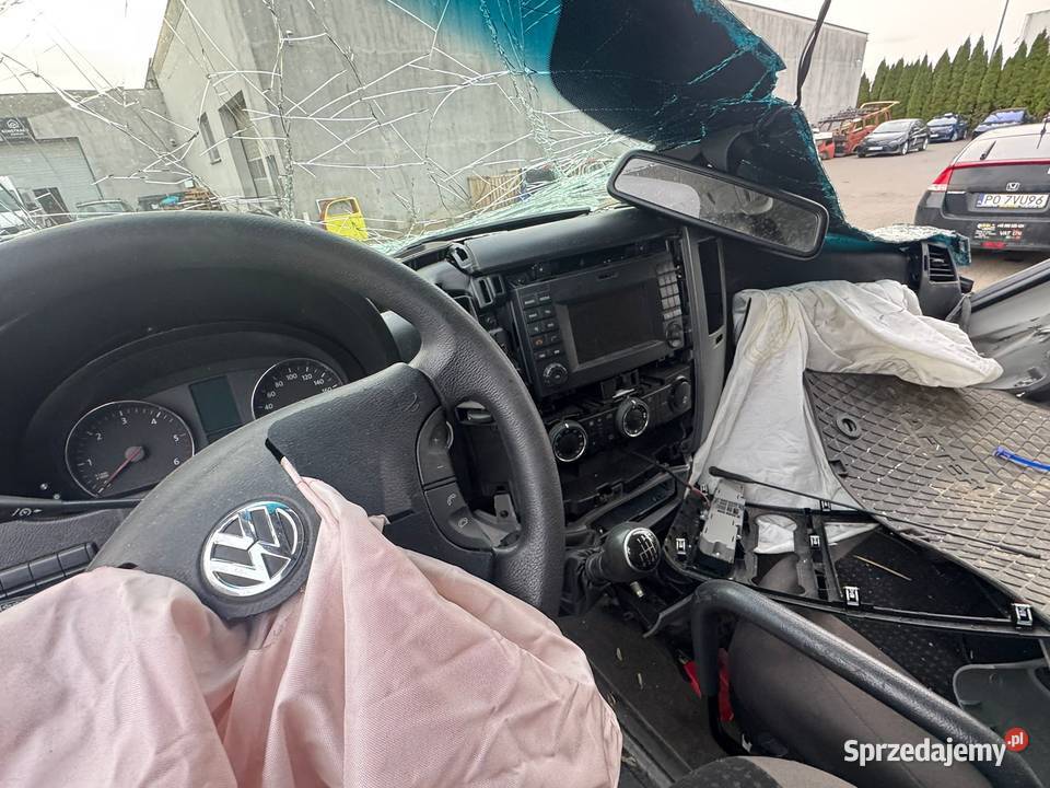 VW Crafter 20 TDI 163 uszkodzony Volkswagen Poznań sprzedam