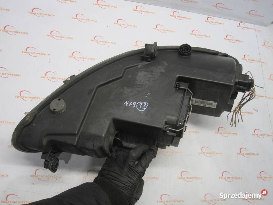 SEAT LEON II LIFT 10r lampa lewa przód Kielce