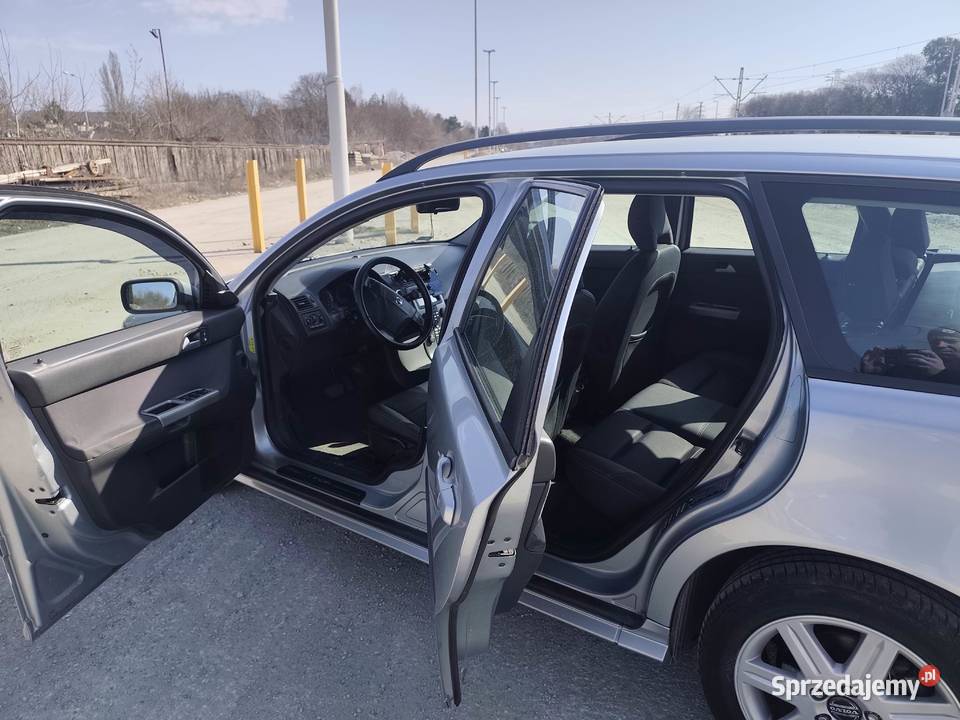 Volvo V50 R design 25 T5 220KM Łódź