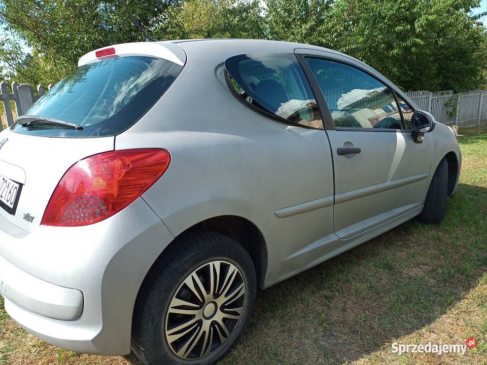 Peugeot 207 HDi 14 2007 nieuszkodzony Staszów sprzedam