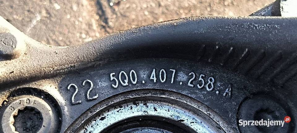 ZWROTNICA PRAWA PRZÓD VOLKSWAGEN PASSAT B8 osobowe Lipno sprzedam