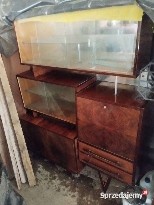 Sprzedam kredens