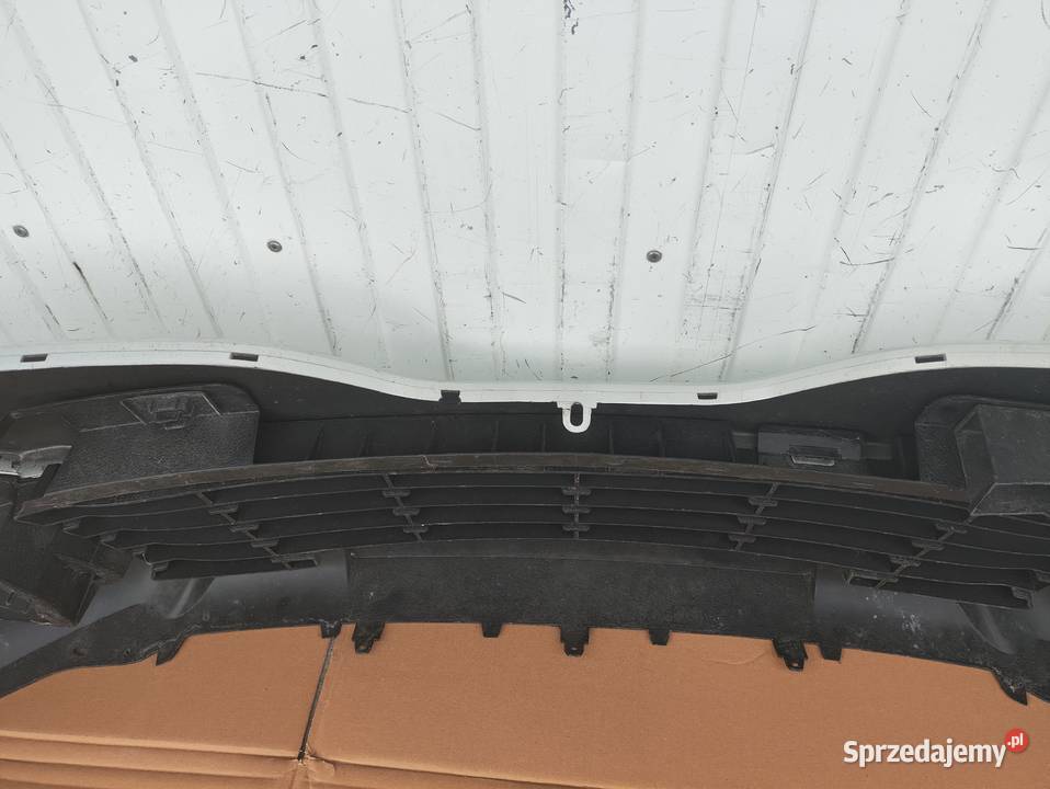 RENAULT CAPTUR 1317 ZDERZAK PRZÓD 620842933R Wałcz