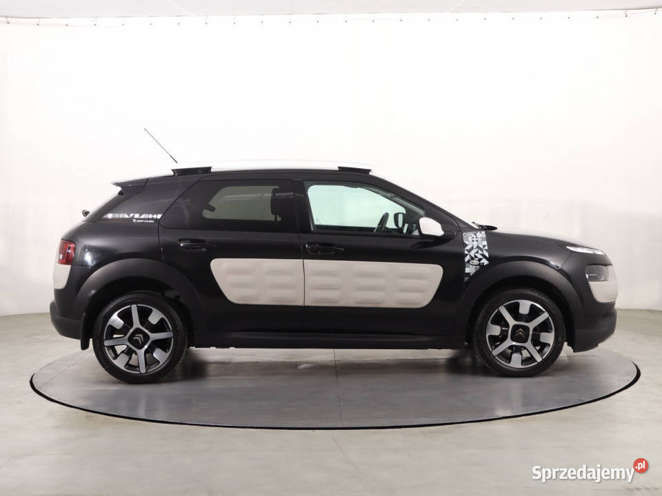 Citroen C4 Cactus 12 PureTech Rok produkcji 2016