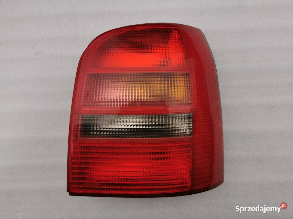 Lampa Prawy Tył Tylna Prawa Audi A4 B5 Avant Wyszków sprzedam