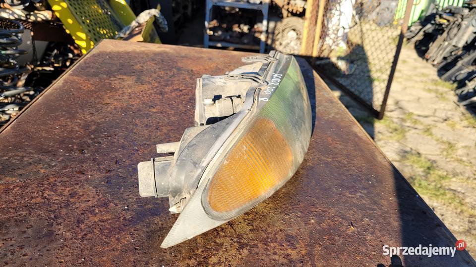 Lampa przednia prawa Rover 200 osobowe Oświetlenie Łagów