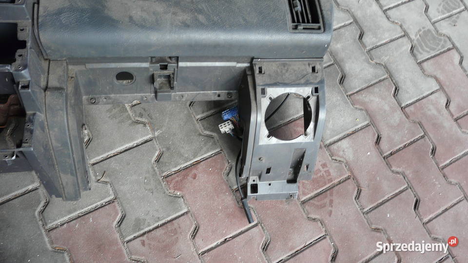 Deska rozdzielcza Monterey Trooper 1993 31 Wolsztyn