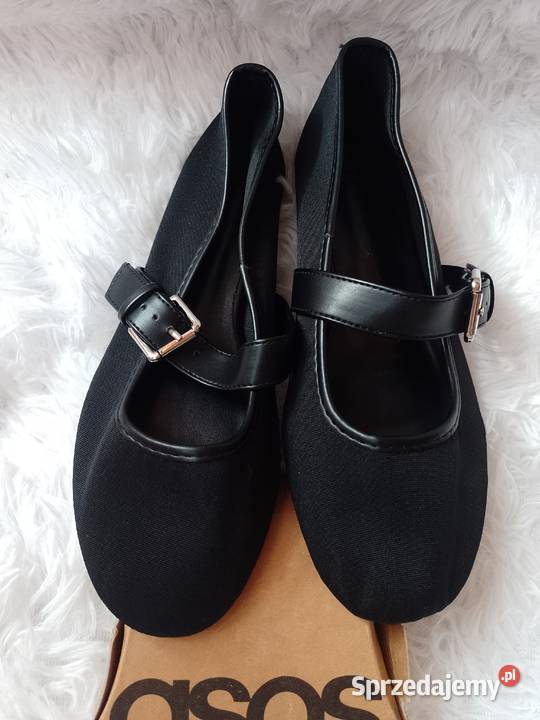 3839 ASOS Design Czarne baleriny wieczorowe z Asos