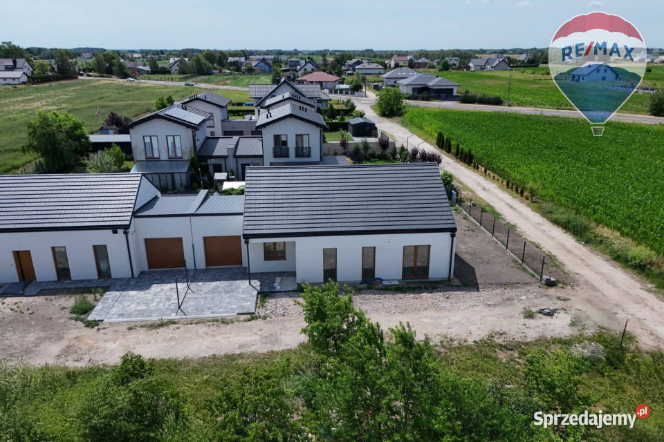 Dom 102 m parteru 43 m poddasza PKP 1 gm Błonie Liczba pokoi 3 Stare Faszczyce