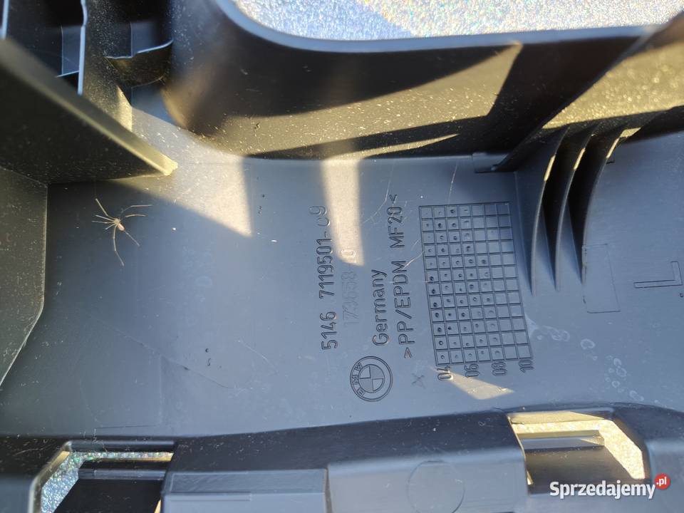 Bmw e87 mocowanie półki bagażnika prawe lewe osobowe