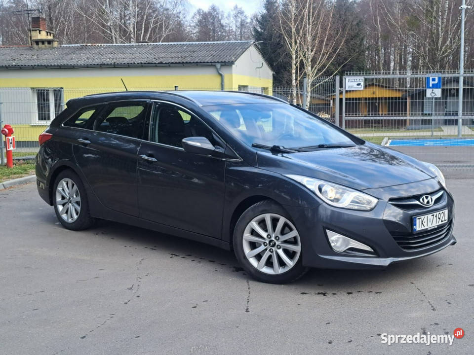 Hyundai i40 Hyundai i40 17d 2010r Zwoleń