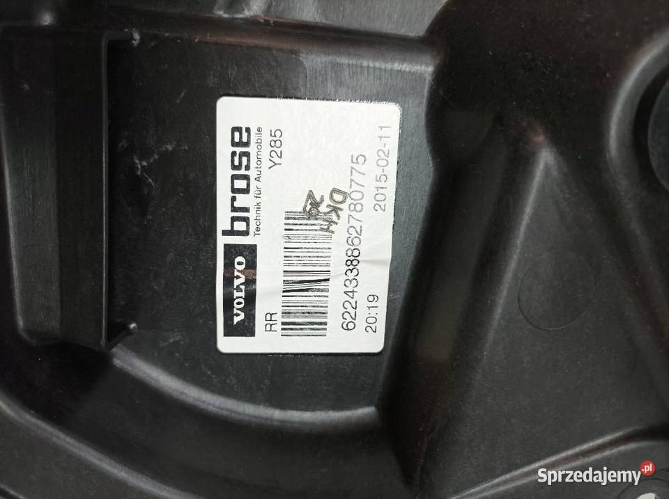 MECHANIZM SZYBY PRAWY TYŁ KOMBI 913951 Volvo XC osobowe sprzedam