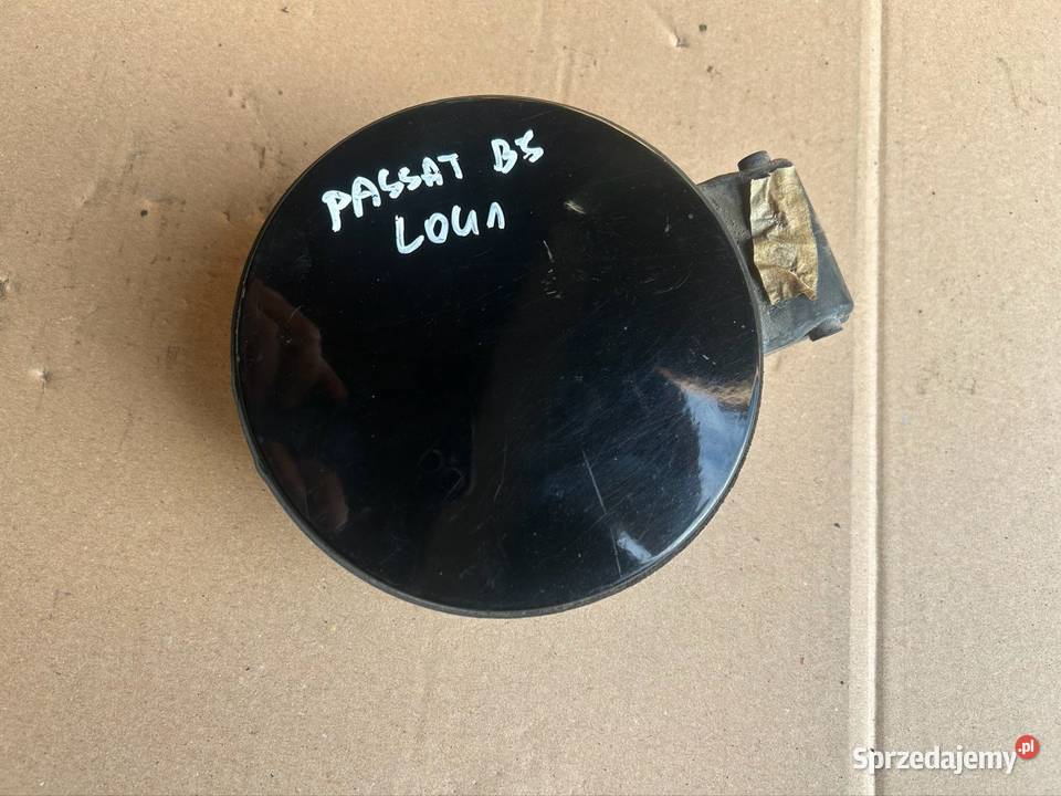 Klapka wlewu paliwa Passat b5 LO41 3b9809857 osobowe Grudziądz
