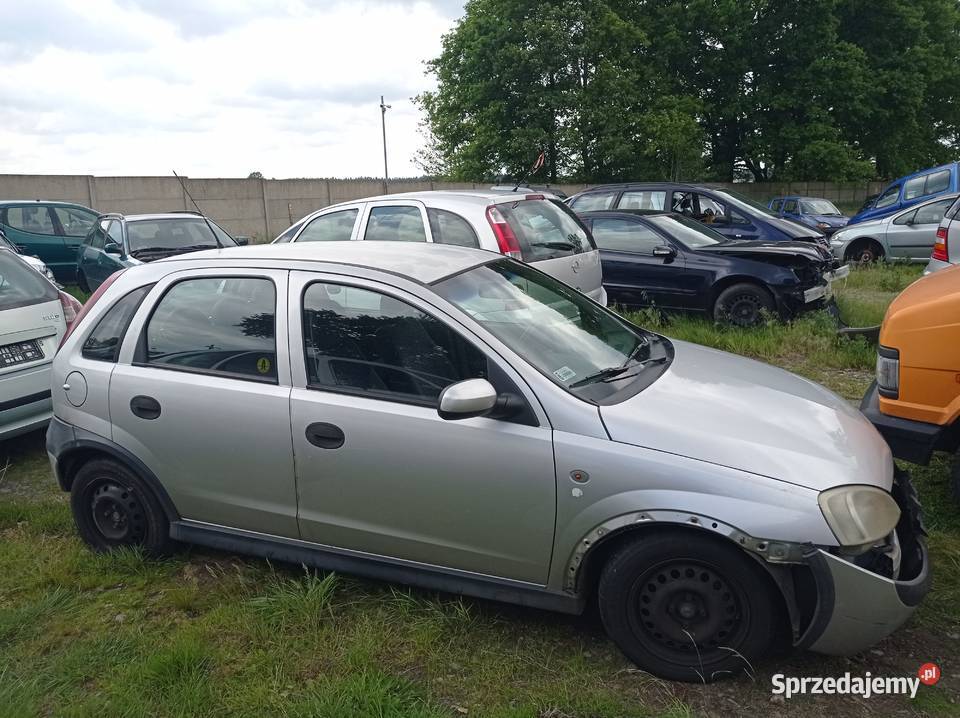 Opel Corsa 17 55 kW 2001 r dawca części wielkopolskie Szklarka Myślniewska