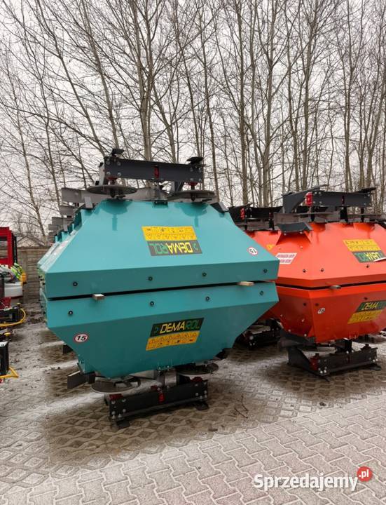 Rozsiewacz nawozów dwutalerzowy Nawozy i ŚOR Skierniewice