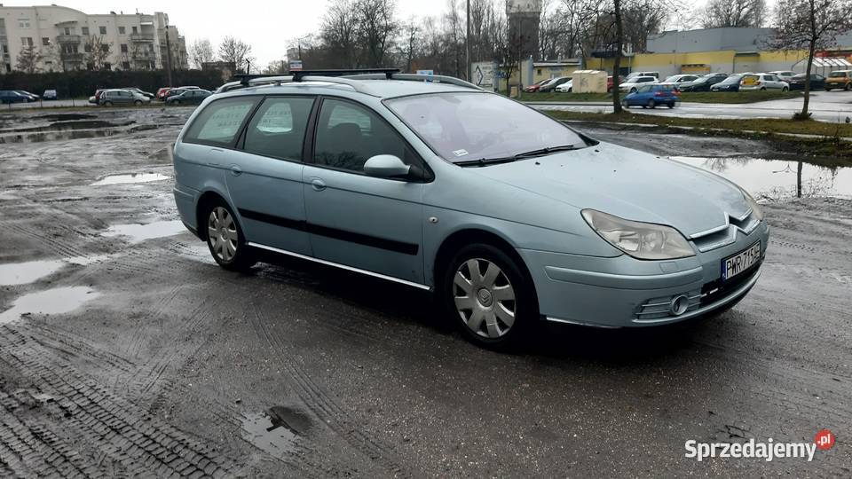 Rodzinne wygodne oszczędne kombi mocno do relingi dachowe Inowrocław