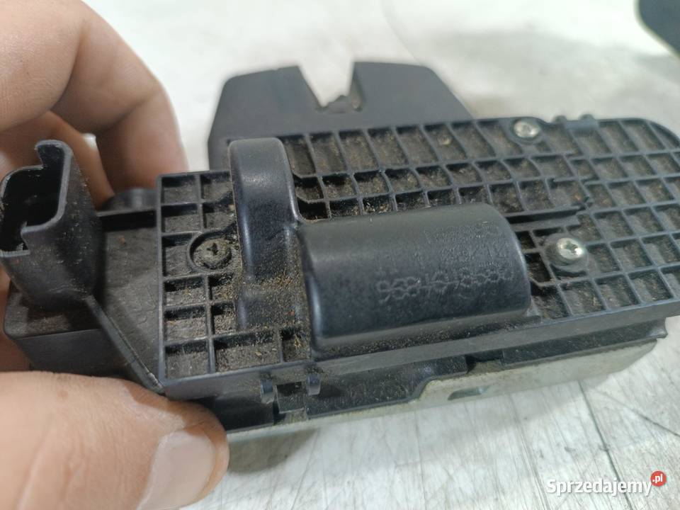 ZAMEK KLAPY BAGAŻNIKA CITROEN C3 II 9884648680
