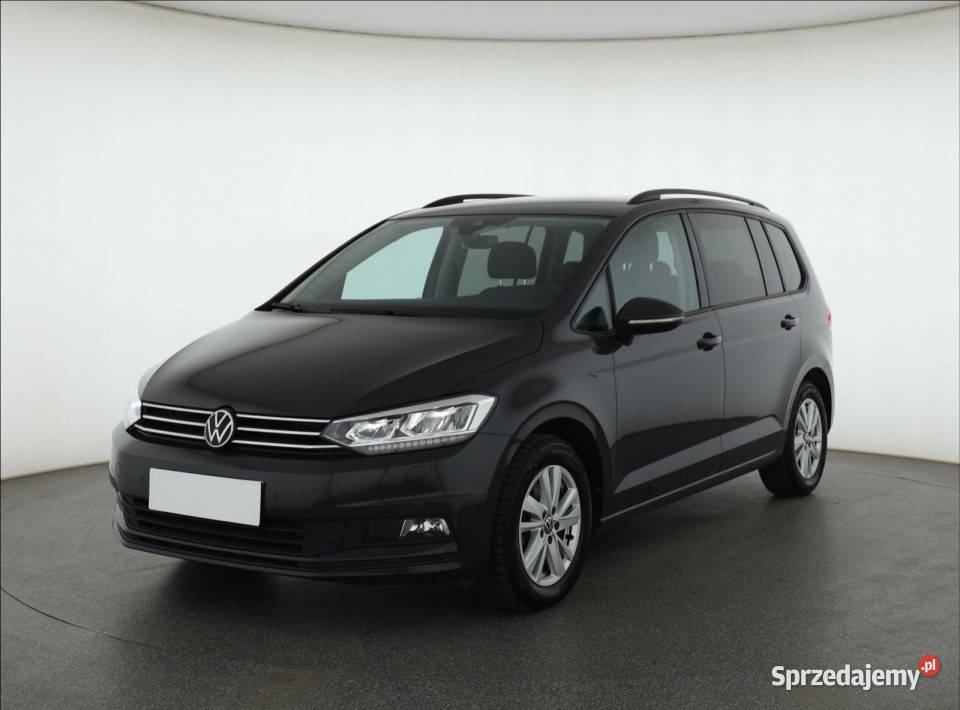 VW Touran 15 TSI pełny VAT Piaseczno