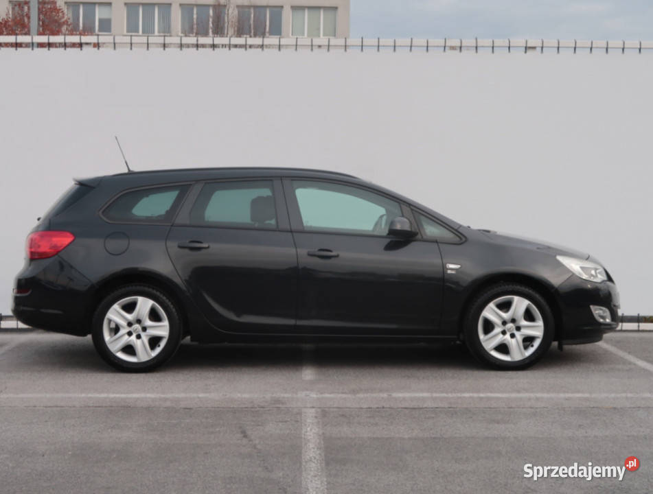 Opel Astra 14 T Lublin