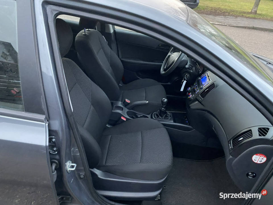 Hyundai i30 Niezawodna i mocna szary Hyundai pomorskie Wejherowo