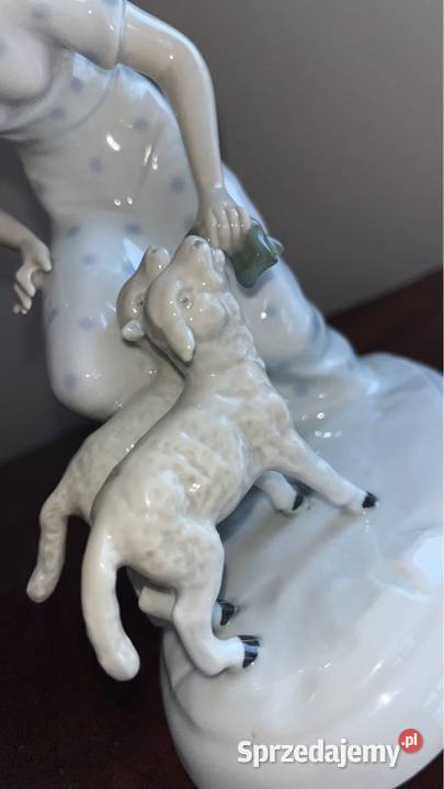 Figurka dziewczyny z owieczkami Carl Gdańsk sprzedam