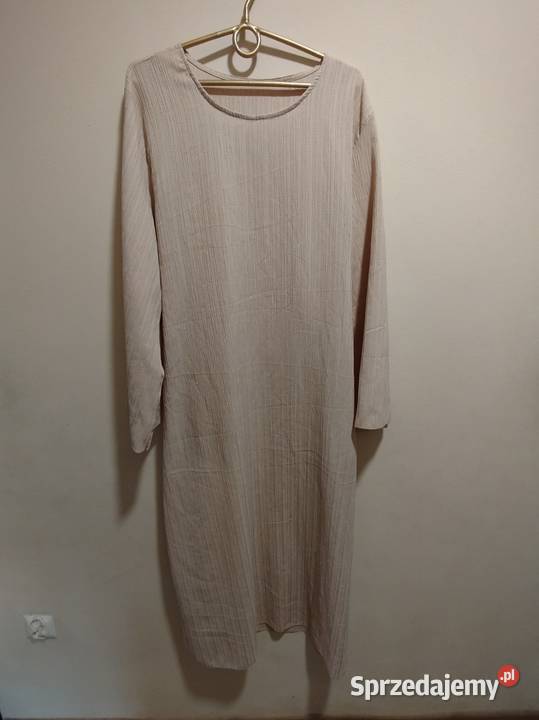 Wygodna sukienka na co dzień rozmiar 4446 Biecz