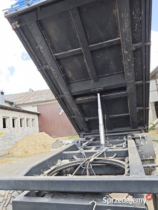 Przyczepa rolnicza MetalFach 12T 2015r w stanie Dzięcioły Dalsze