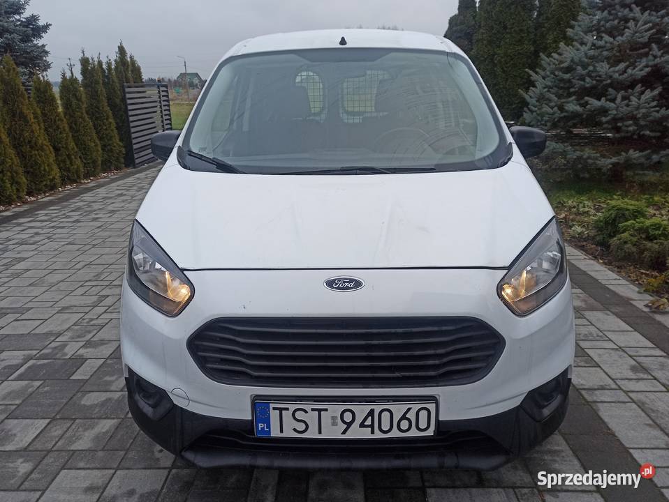Ładny ford transit courier 2018 15 D Napęd przednia oś Starachowice