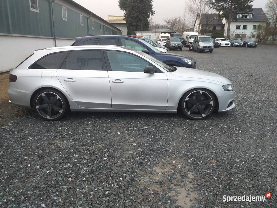 Audi A4 B8 kombi 20 tdi xenon sprzedam