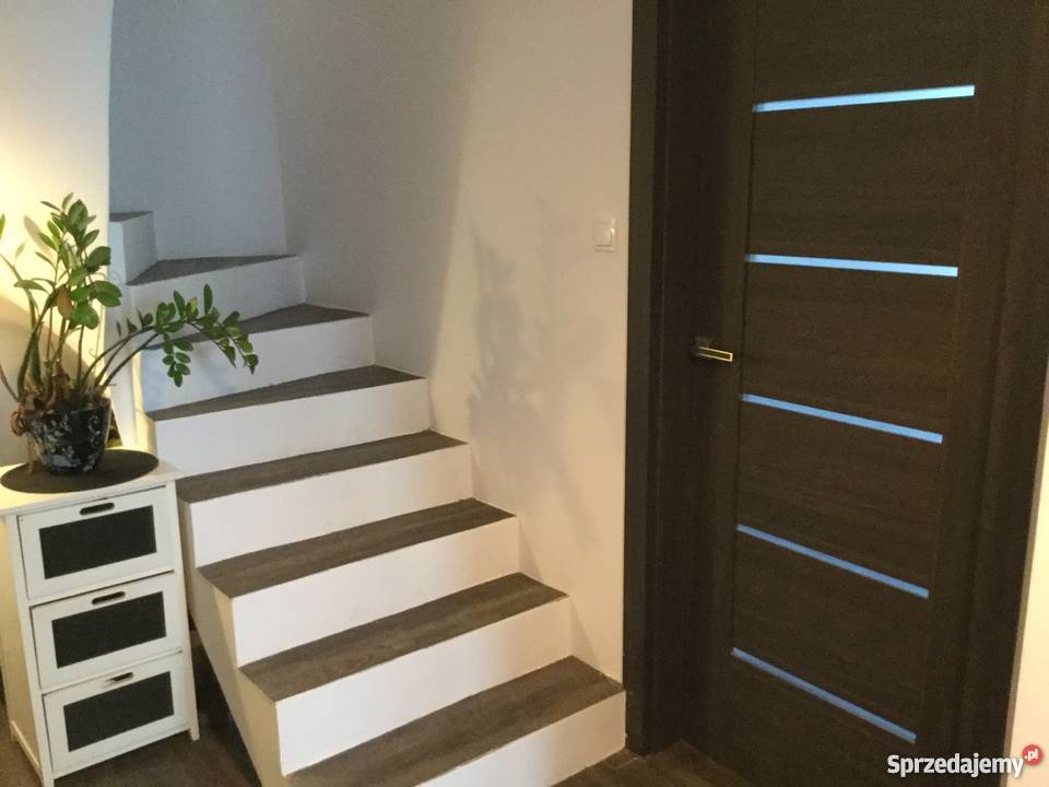 Mieszkanie Pruszków 3pokoje z garażem w oddzielna kuchnia