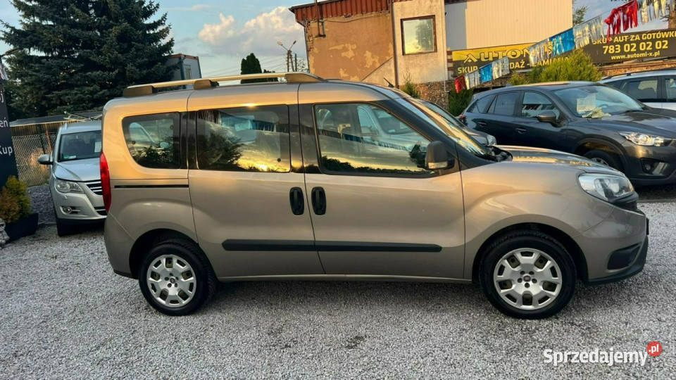Fiat Doblo 7 os 14 Benz Fabryczne LPG Salon I Wł isofix Świdnica