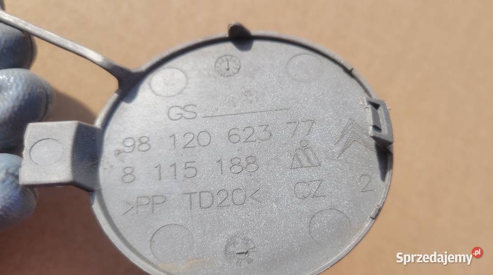 CITROEN C3 III 16 ZAŚLEPKA HAKA ZDERZAKA PRZÓD śląskie Ruda Śląska