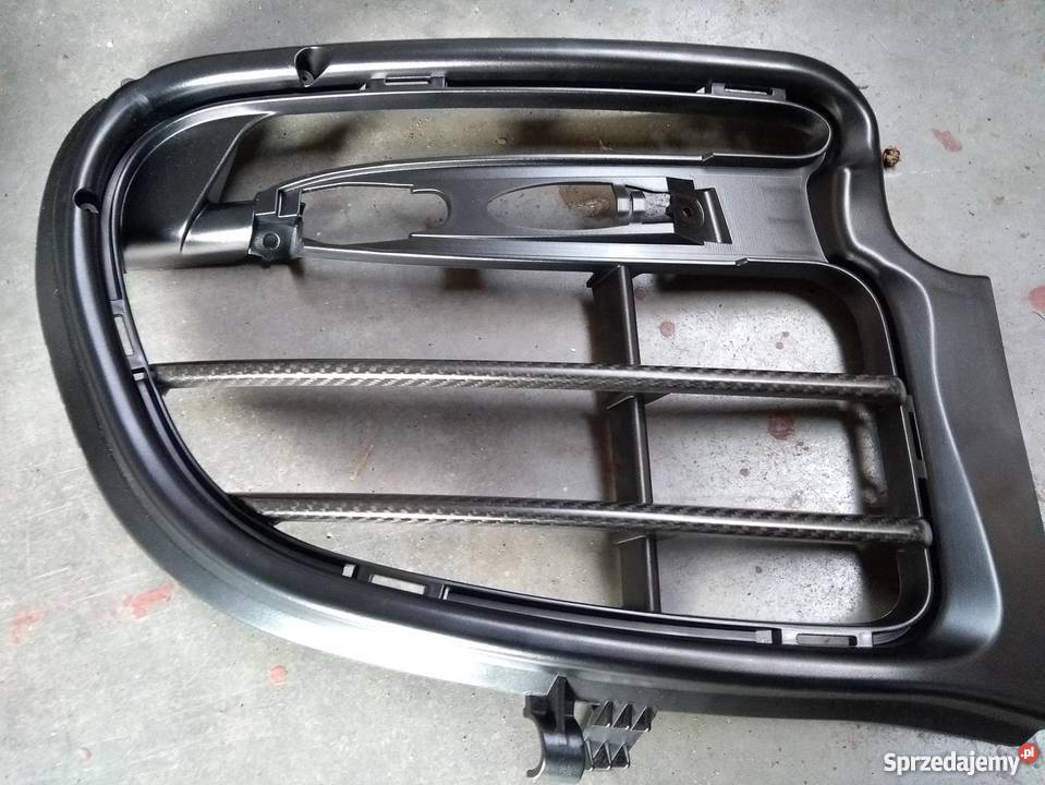 PORSCHE 997 GT2 ramka zderzaka przód prawa Pilzno