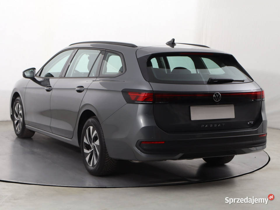 VW Passat 15 eTSI ACT Motoryzacja śląskie