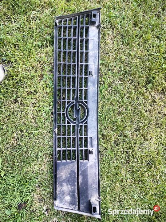 Grill Opel Kaddet Ascona stan Bychawa