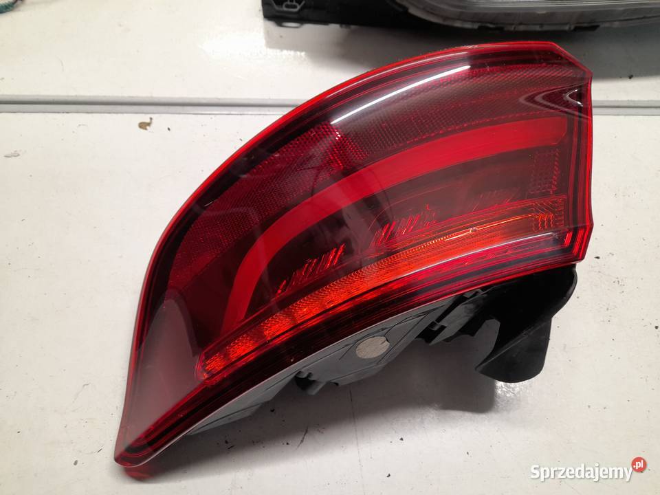 AUDI A3 SPORTBACK LAMPA PRAWA TYLNA TYŁ LED